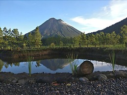 Arenal Observatory Lodge & Trails