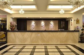 Ever Delightful Business Hotel