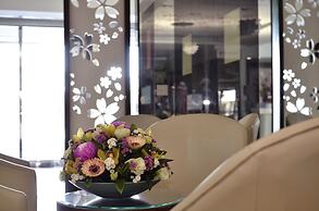 Ever Delightful Business Hotel