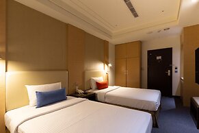 Ever Delightful Business Hotel