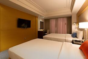 Ever Delightful Business Hotel