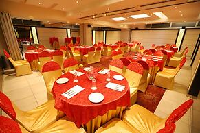 Hotel Amrapali Grand