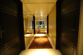 Hotel Amrapali Grand