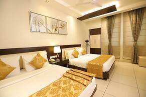 Hotel Amrapali Grand