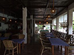 Discovery Island Resort