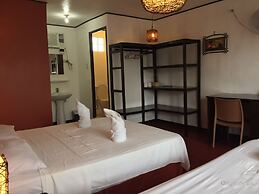 Discovery Island Resort