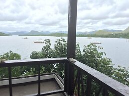 Discovery Island Resort