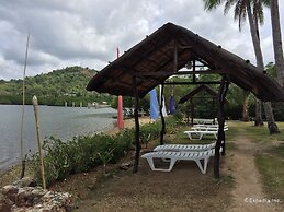 Discovery Island Resort