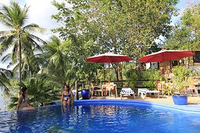 Discovery Island Resort