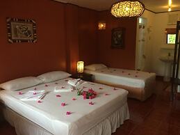 Discovery Island Resort