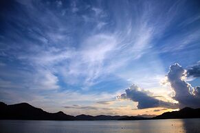 Discovery Island Resort