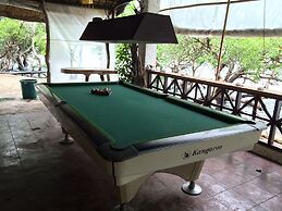 Discovery Island Resort