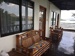 Discovery Island Resort