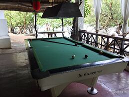 Discovery Island Resort