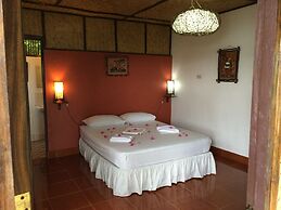 Discovery Island Resort