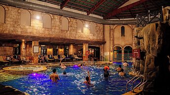 Mercure Danang French Village Bana Hills