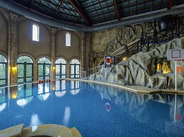 Mercure Danang French Village Bana Hills