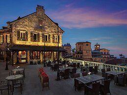 Mercure Danang French Village Bana Hills