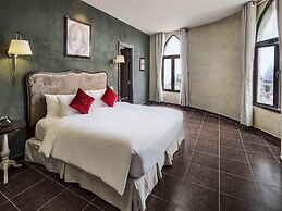 Mercure Danang French Village Bana Hills