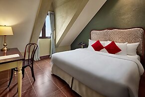 Mercure Danang French Village Bana Hills