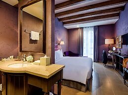 Mercure Danang French Village Bana Hills