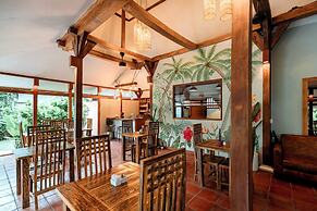 Coconut Garden Resort