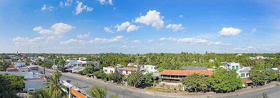 Ben Tre Riverside Resort