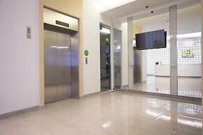 Zest Jemursari by Swiss-Belhotel International