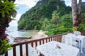 Arawan Beach Resort Krabi