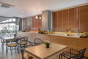 Elia Agia Marina Hotel