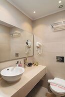 Elia Agia Marina Hotel