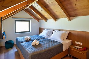 Elia Agia Marina Hotel