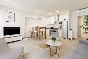 Sitges Group Blue and White