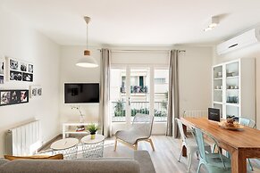 Sitges Group Blue and White