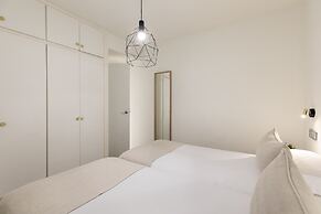 Sitges Group Blue and White