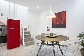 Sitges Group Blue and White