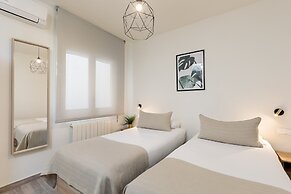 Sitges Group Blue and White