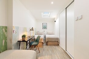 Sitges Group Blue and White