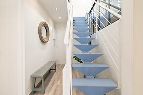 Sitges Group Blue and White