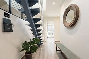 Sitges Group Blue and White