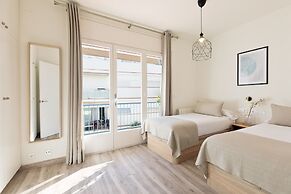 Sitges Group Blue and White