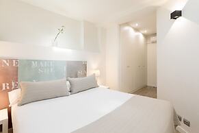 Sitges Group Blue and White