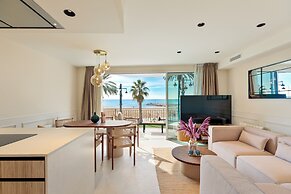 Sitges Group Ocean