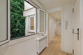 Sitges Group Beach Dreams