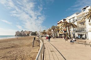 Sitges Group Beach Dreams