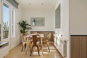 Sitges Group Beach Dreams