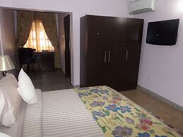 Sheer Luxury Apartments and Suites