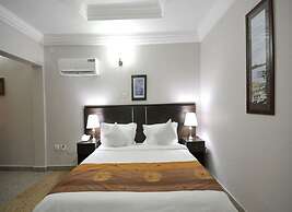 Sheer Luxury Apartments and Suites