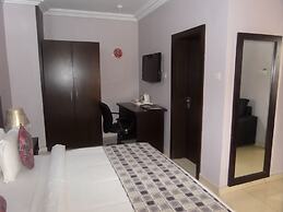 Sheer Luxury Apartments and Suites