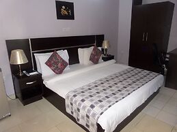 Sheer Luxury Apartments and Suites